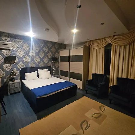 Simple National Arena Self Check In * Bucharest