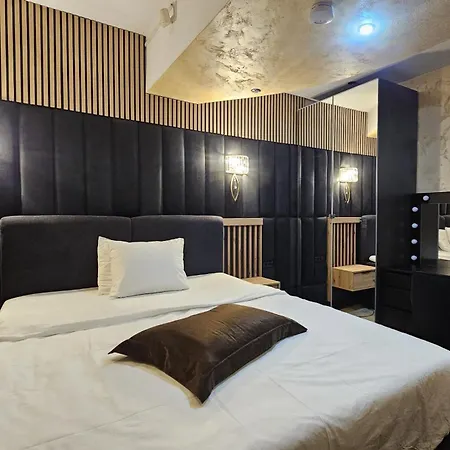 Simple National Arena Self Check In * Бухарест