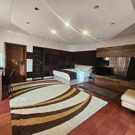 Simple National Arena Self Check In